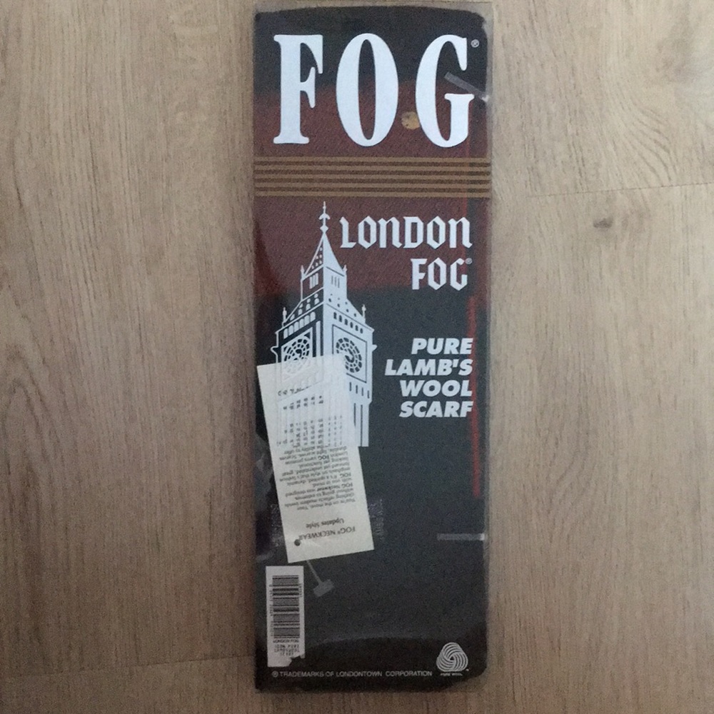 London Fog Pure Lamb’s Wool Scarf